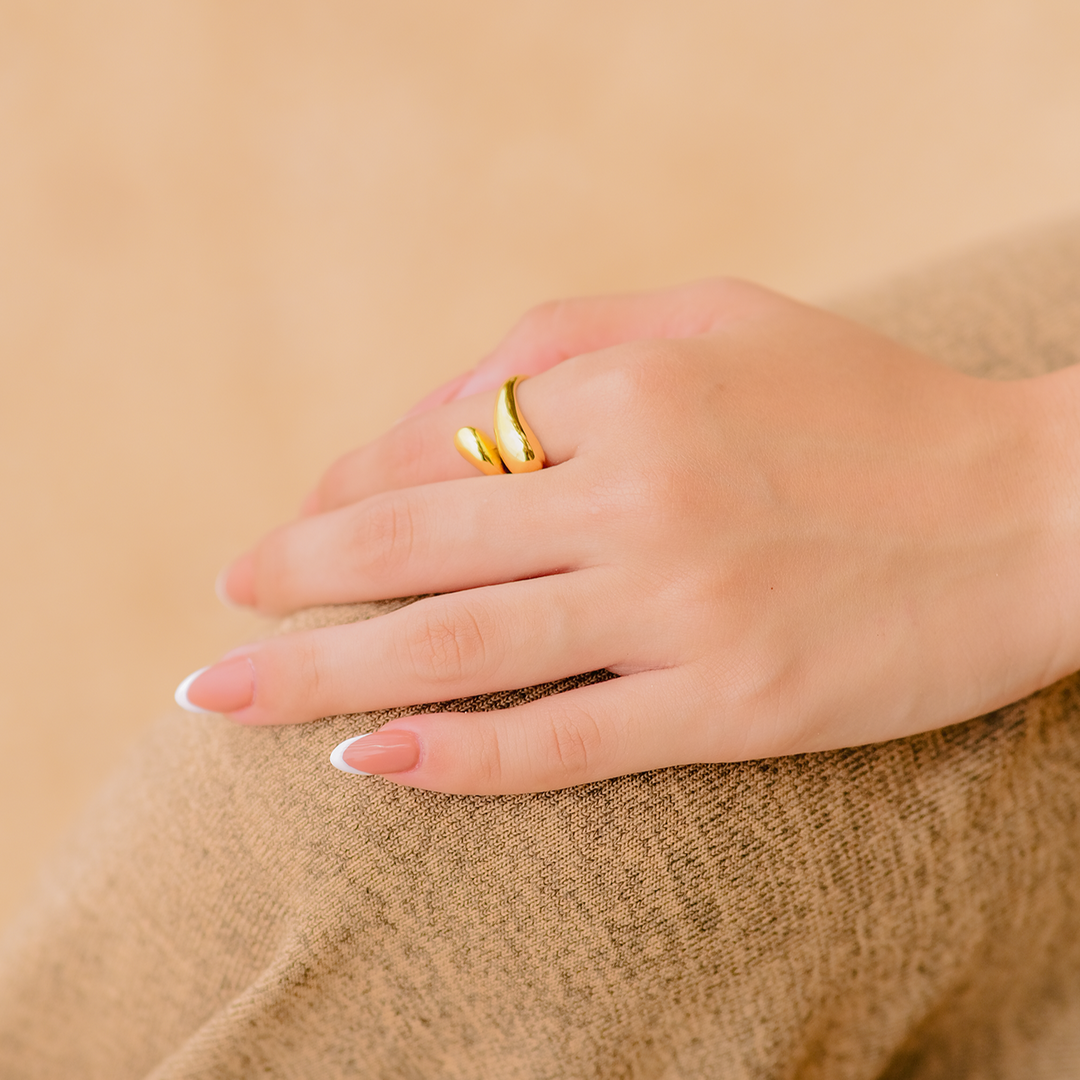 AMELIE™ GOLD RING