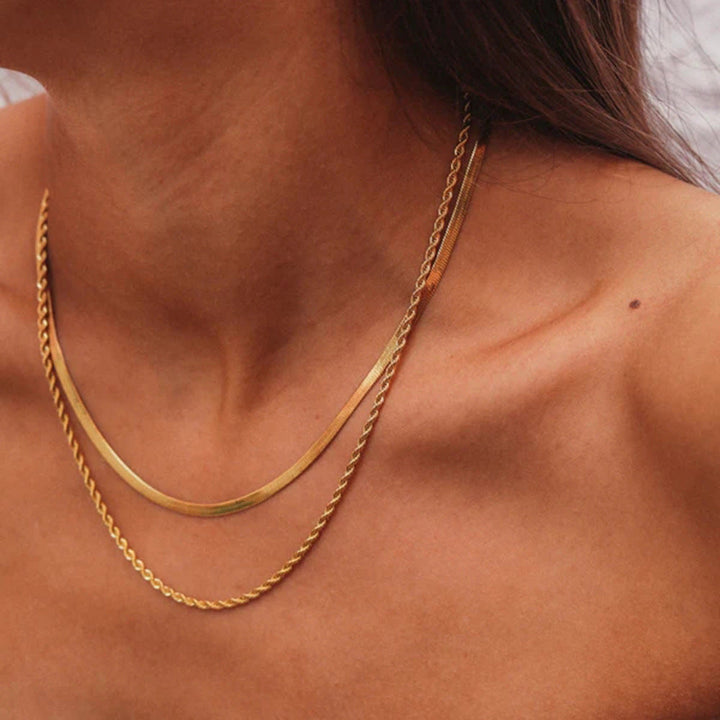 AIMEE™ LAYERED GOLD CHAIN NECKLACE