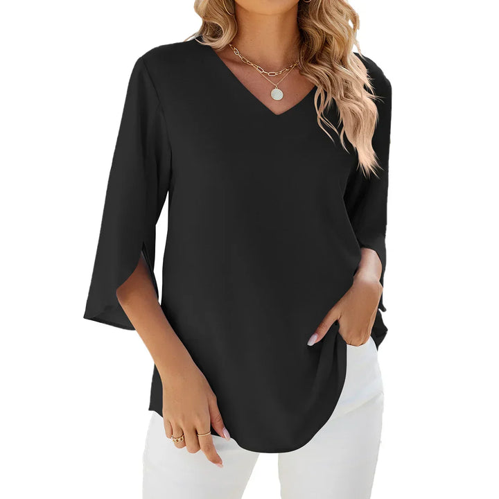 JAZZY™ - RELAXED V-NECK BLOUSE